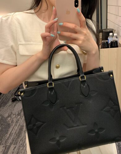 LV Onthego MM photo review