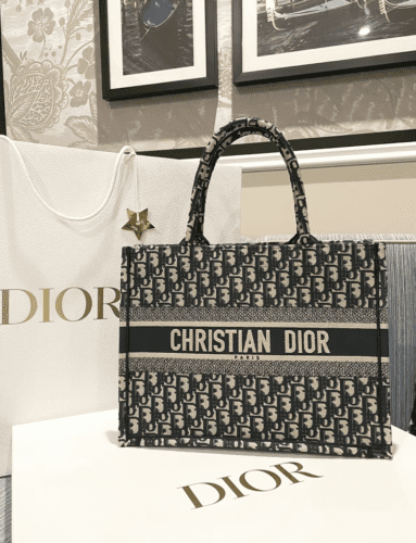 Dior Tote Medium photo review